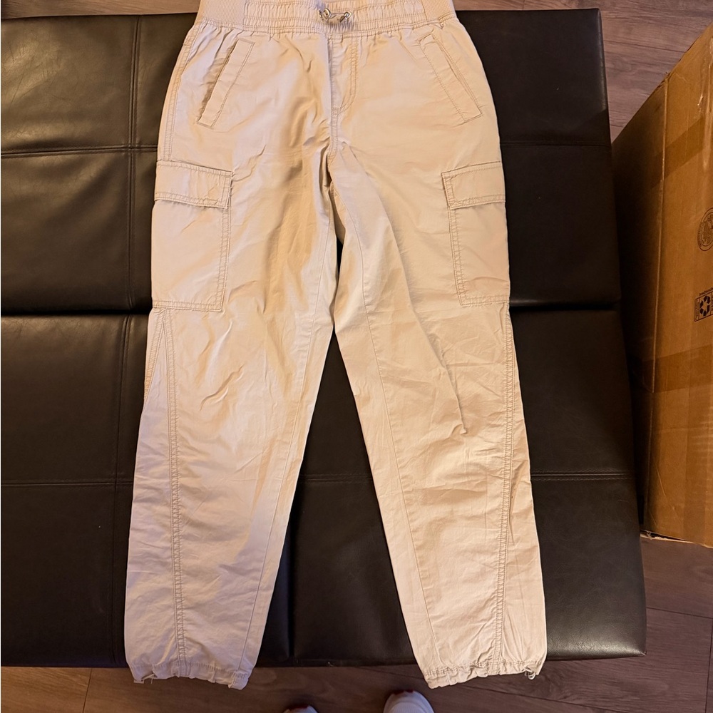 Women Tan Cargo Pants